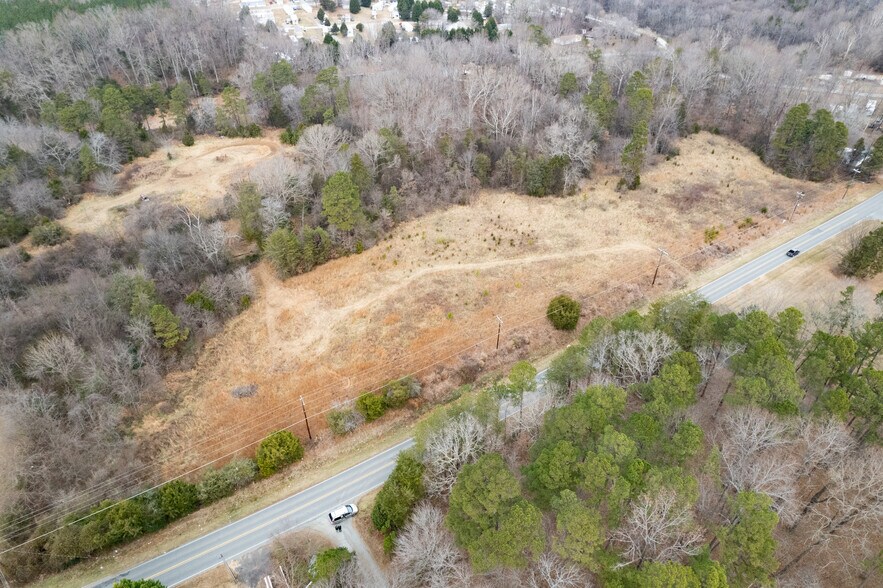 More Photos Of 968 Monroe Holt Road, Graham Land For Sale