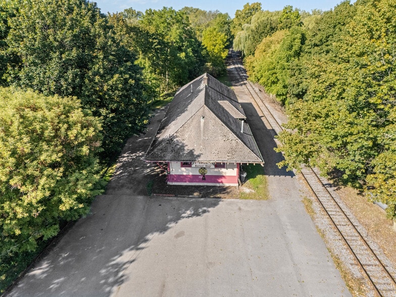 More Photos Of 234 North St, Caledonia General Retail For Sale