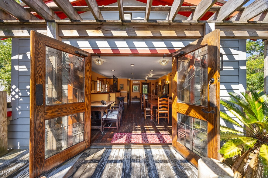 More Photos Of 438 Kessler Loop, Guyton Hospitality For Sale