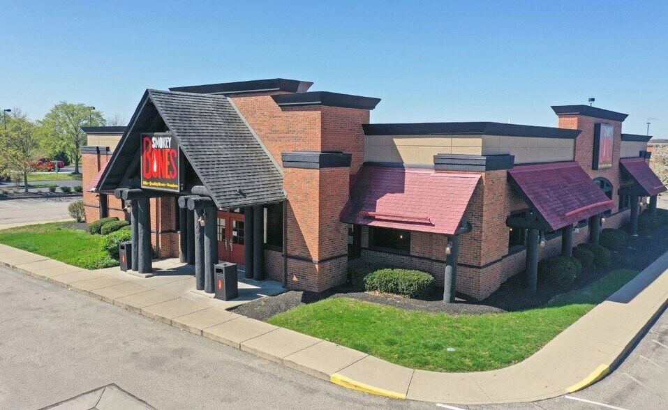 Primary Photo Of 3939 Morse Crossing, Columbus Restaurant For Sale