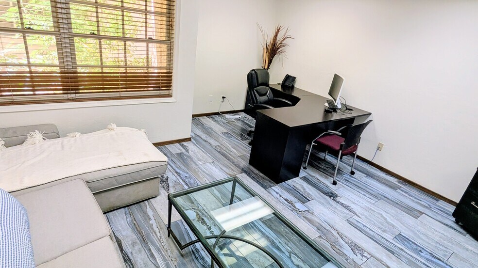 More Photos Of 6103-6105 E Grant Rd, Tucson Office For Sale