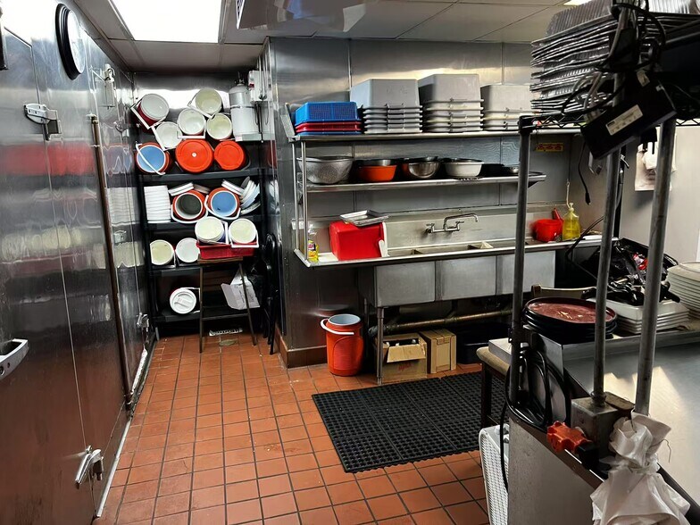 More Photos Of 2414-2430 Fullerton Rd, Rowland Heights Storefront Retail Office For Lease