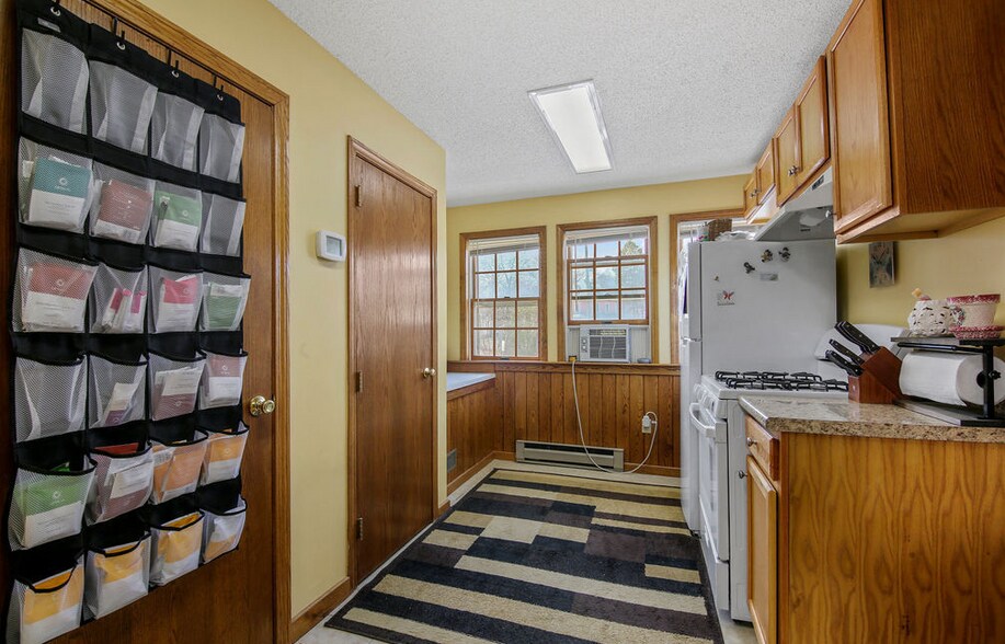 More Photos Of 470 New Britain Rd, Berlin Office For Sale