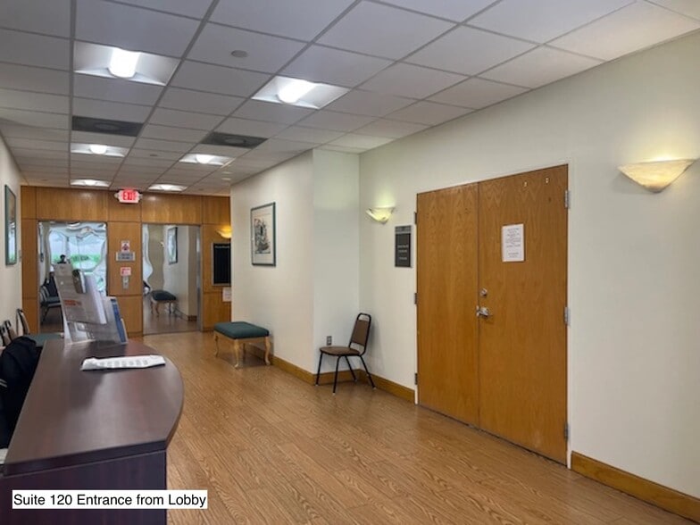 More Photos Of 14100 Fivay Rd, Hudson Medical For Lease