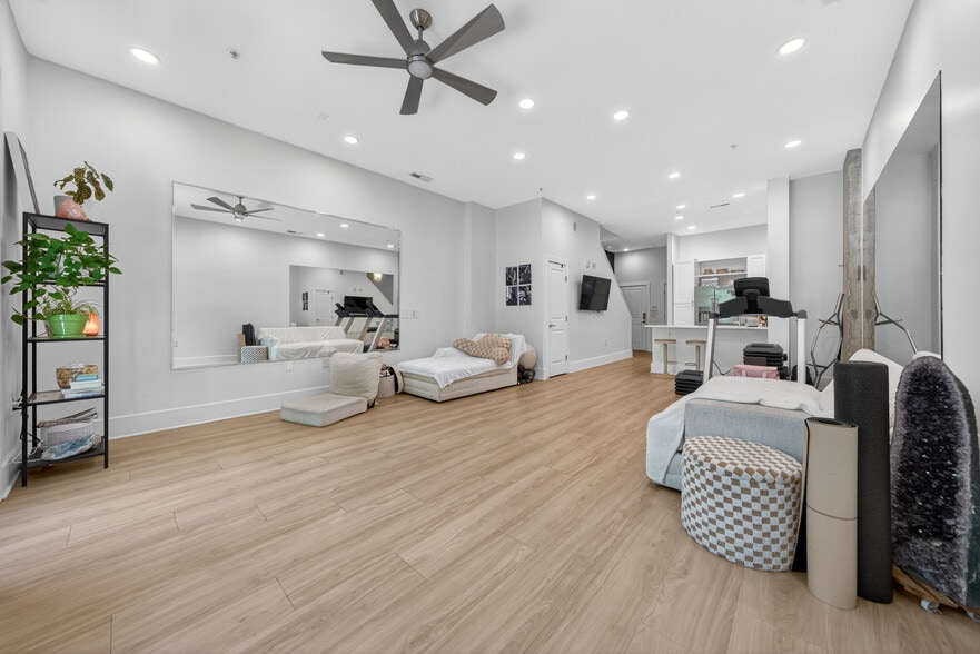 More Photos Of 444 S Blount St, Raleigh Apartments For Sale
