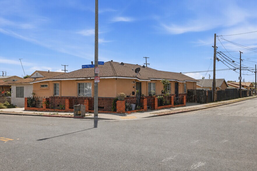 More Photos Of 932 E 23rd St, Long Beach Multifamily For Sale