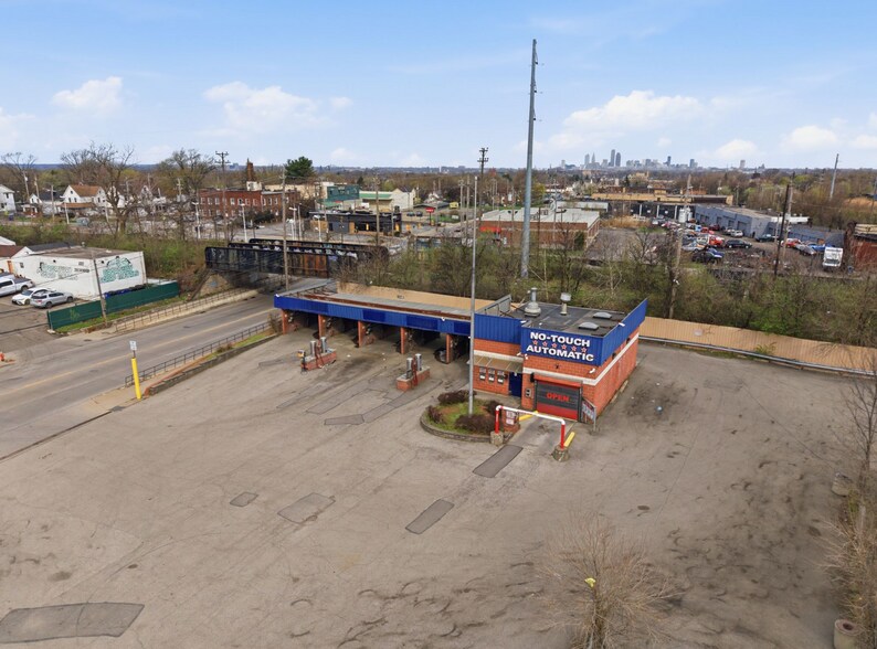 More Photos Of 8219 Broadway Ave, Cleveland Carwash For Sale