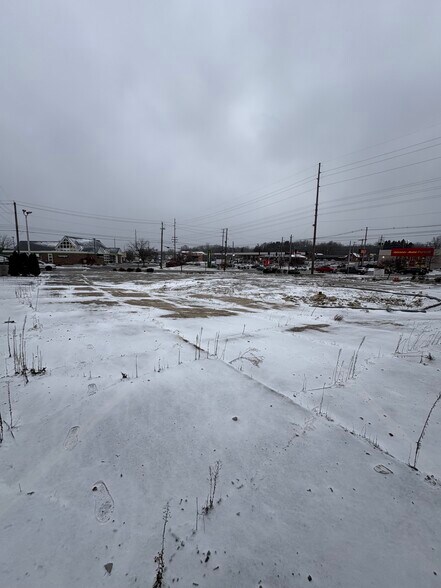 More Photos Of 695 Boardman Canfield Rd, Youngstown Land For Sale