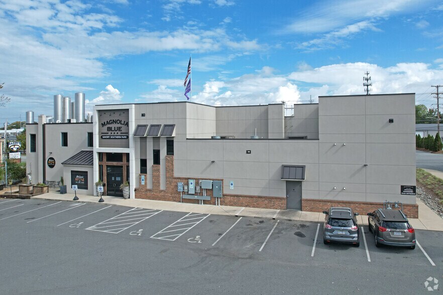 More Photos Of 1807-1813 N Main St, High Point Storefront For Sale