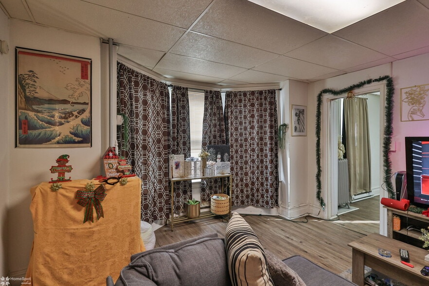 More Photos Of 1037 W Turner St, Allentown Multifamily For Sale