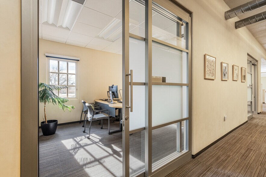 More Photos Of 1048 Paseo De Peralta, Santa Fe Office For Sale