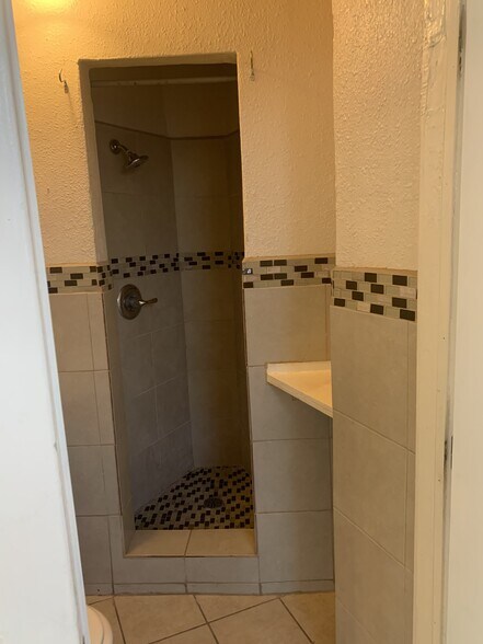 More Photos Of 4424 Hueco Ave, El Paso Multifamily For Sale