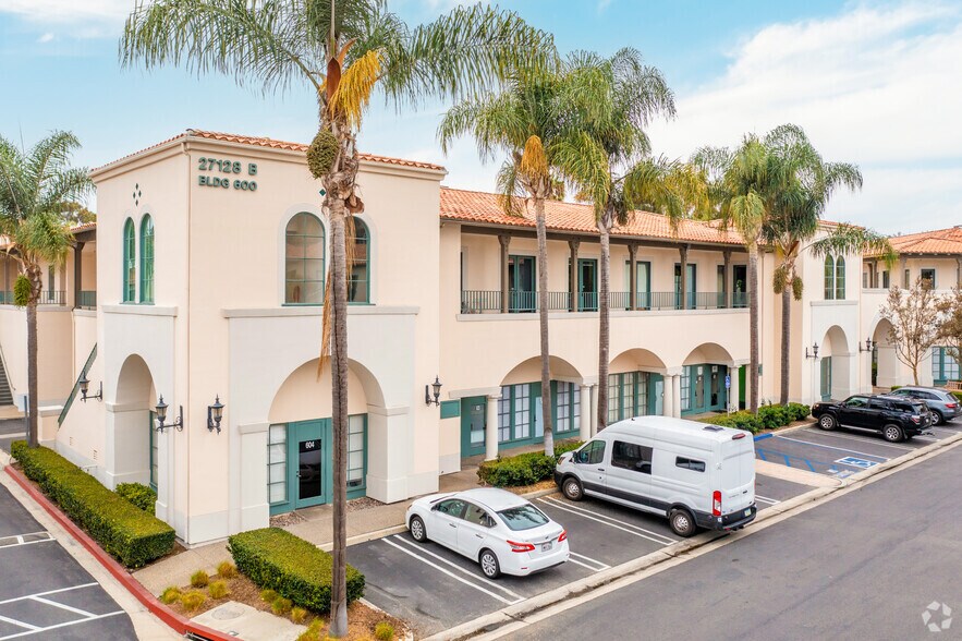 More Photos Of 27121 Calle Arroyo, San Juan Capistrano Unknown For Lease