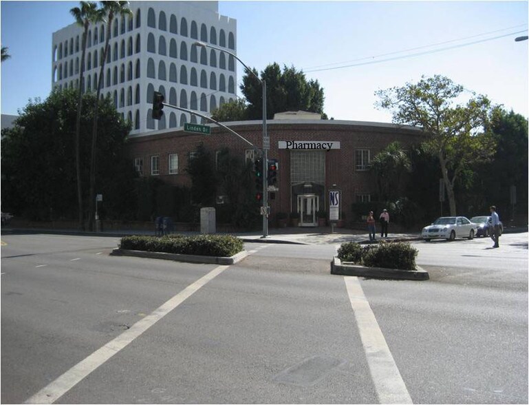 More Photos Of 9730-9732 Wilshire Blvd, Beverly Hills Medical For Lease