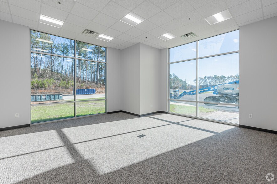 More Photos Of 421 Toy Wright Rd, Pendergrass Industrial For Sale