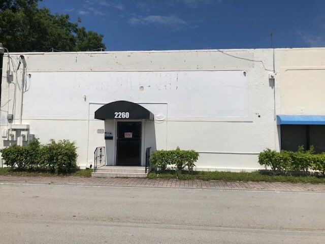 Primary Photo Of 2250 SW 30th Ave, Hallandale Warehouse For Lease