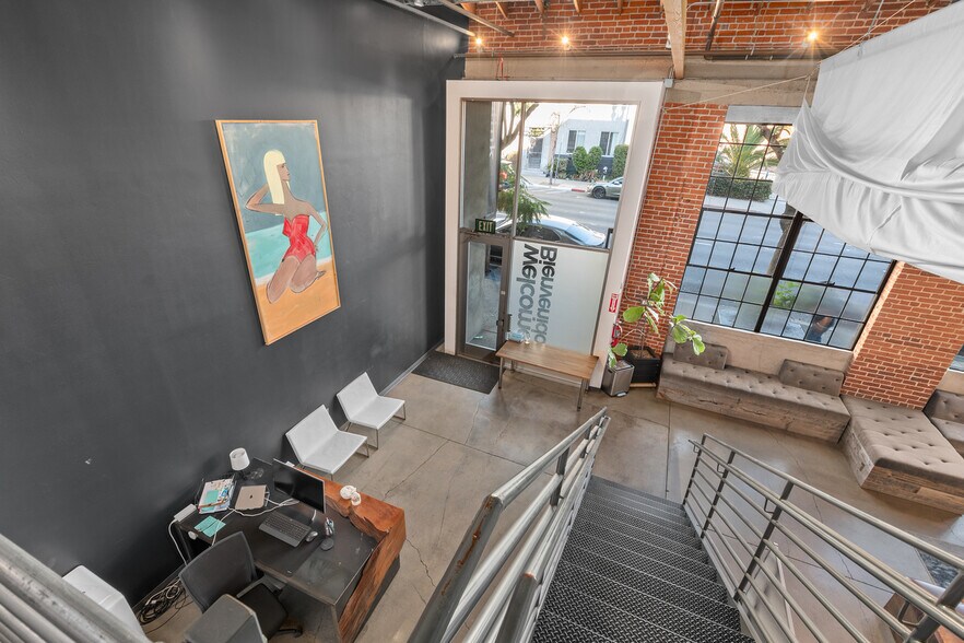 More Photos Of 1025-1045 F St, San Diego Loft Creative Space For Lease