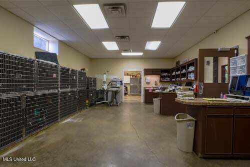 More Photos Of 1660 US 49, Magee Office For Sale