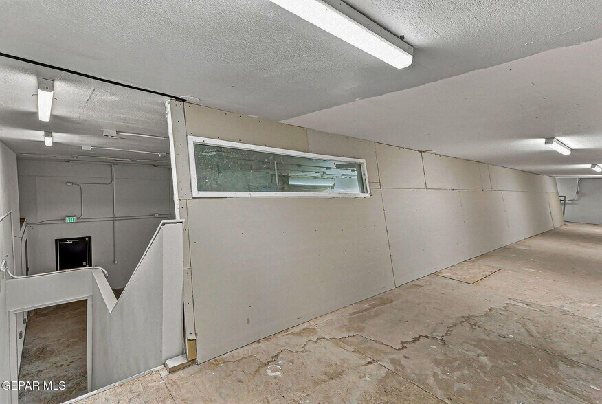 More Photos Of , Sunland Park Flex For Sale