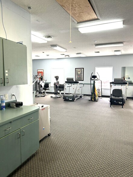 More Photos Of 901-911 N Central Ave, Kissimmee Medical For Lease