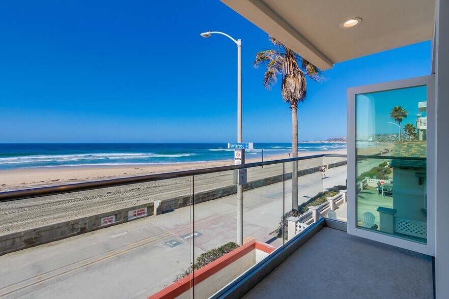 More Photos Of 3449 Ocean Front Walk, San Diego Apartments For Sale