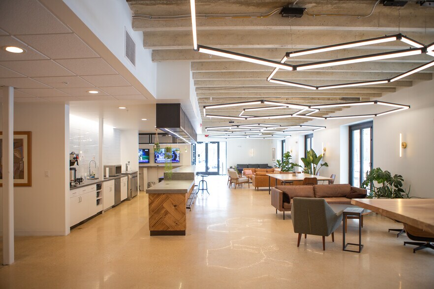 More Photos Of 3411 Silverside Rd, Wilmington Coworking Space