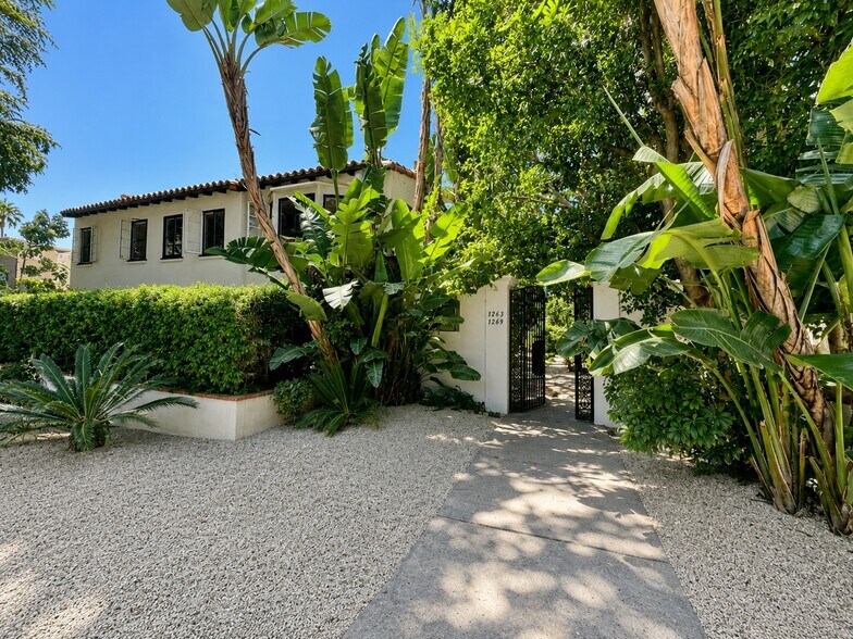 Primary Photo Of 1269 Havenhurst Dr, West Hollywood Multifamily For Sale