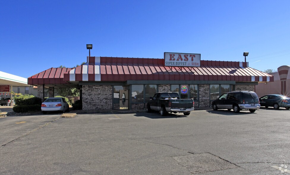 Primary Photo Of 212 S Air Depot Blvd, Midwest City Restaurant For Sale