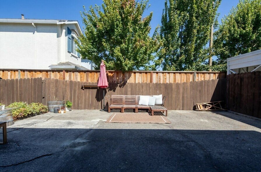 More Photos Of 537 Pacific Ave, Alameda Apartments For Sale