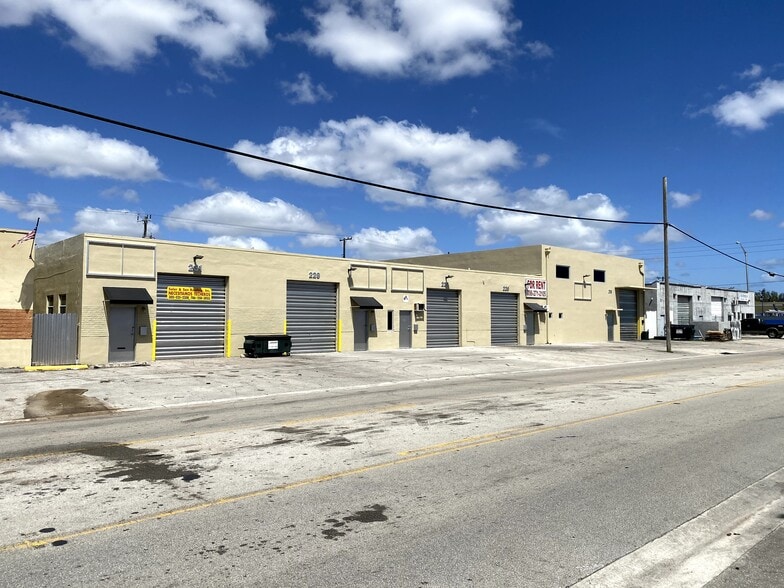 Primary Photo Of 215-231 W 23rd St, Hialeah Warehouse For Lease