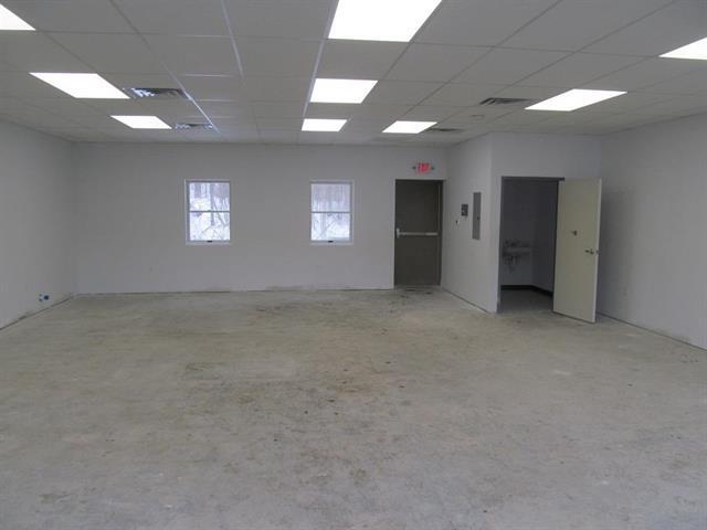 More Photos Of 17-53 John Stark Hwy, Newport Department Store For Lease
