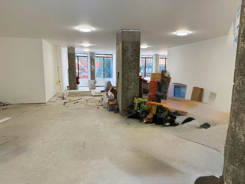 Primary Photo Of 40 W 167th St, Bronx Apartments For Lease