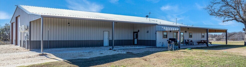 More Photos Of 7703 Prairie Creek Ln, Tolar Contractor Storage Yard For Sale