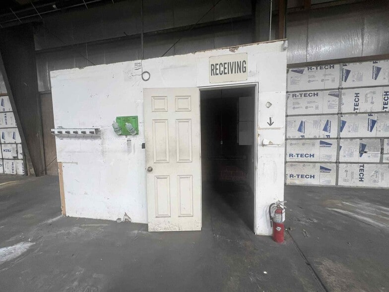 More Photos Of 1010 W Kershaw St, Ogden Manufacturing For Lease