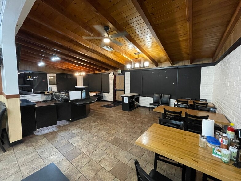 More Photos Of 5933-43 El Cajon Blvd, San Diego Storefront Retail Office For Sale