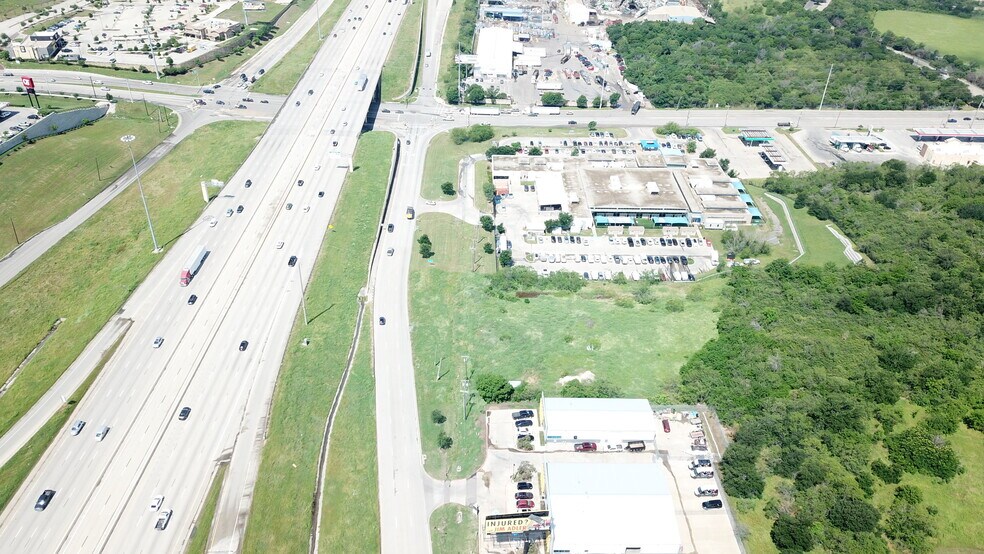 More Photos Of 3011 I-30, Dallas Land For Sale