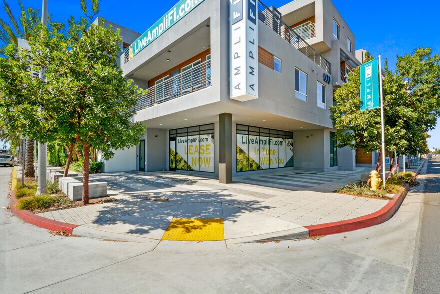 Primary Photo Of 600 W Commonwealth Ave, Fullerton Apartments For Lease