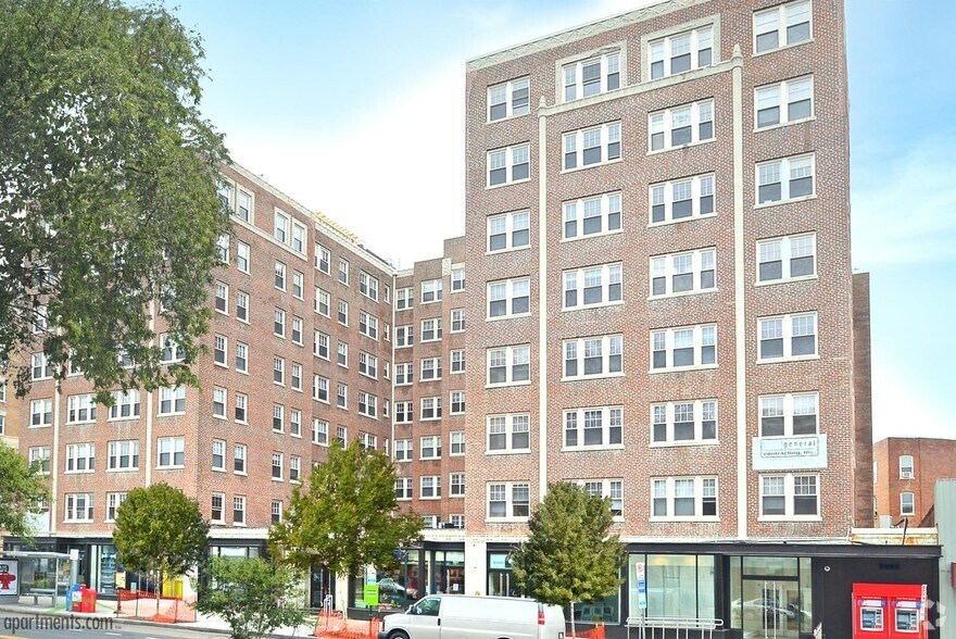 More Photos Of 1841 Columbia Rd NW, Washington Apartments For Lease