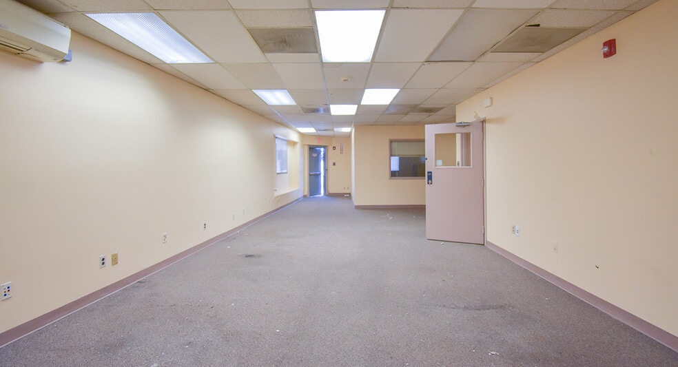 More Photos Of 4840 Georgia Ave NW, Washington General Retail For Sale