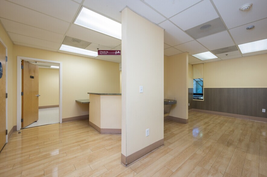 More Photos Of 325 Posada Ln, Templeton Healthcare For Lease