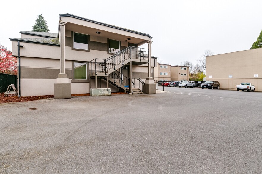 More Photos Of 1901 Garden Ave, Eugene Coworking Space