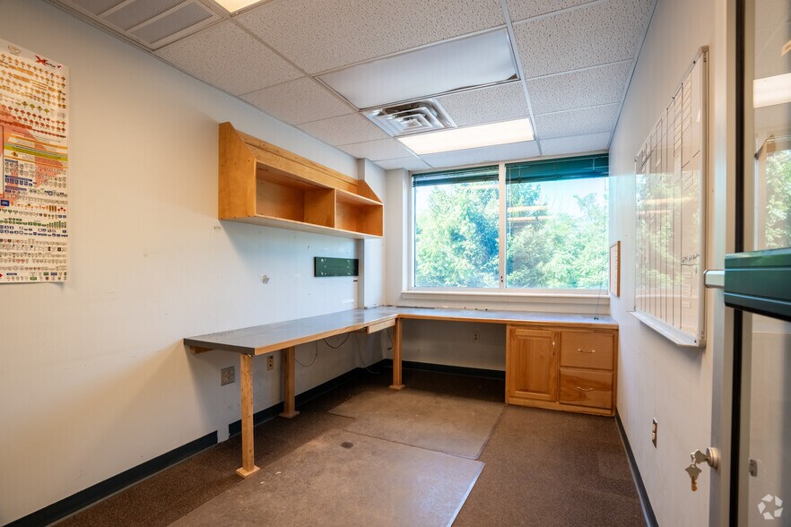 More Photos Of 2 Creamery Way, Emmitsburg Warehouse For Sale