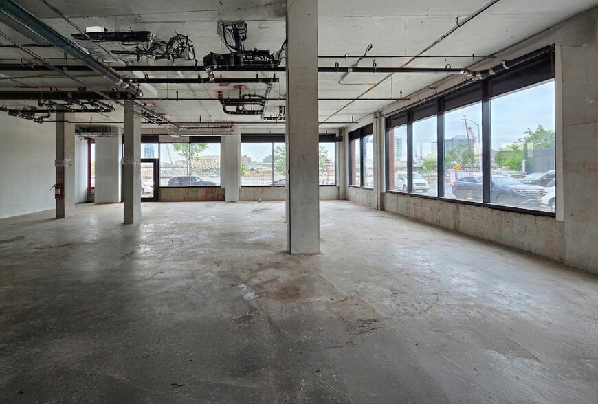 More Photos Of 40 Bruckner Blvd, Bronx Apartments For Lease