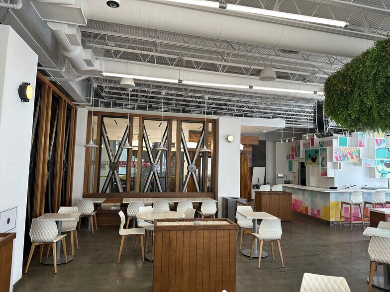 More Photos Of 3500 Wilshire Blvd, Los Angeles General Retail For Sale