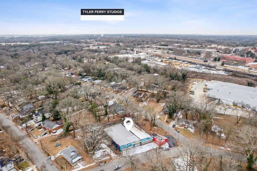 More Photos Of 1080 Katherwood Dr SW, Atlanta Showroom For Sale