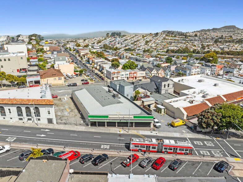 More Photos Of 6232 Mission St, Daly City Freestanding For Lease