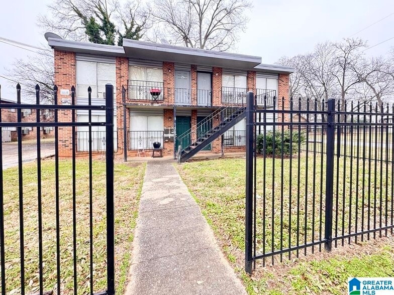 More Photos Of 137 59th St N, Birmingham Apartments For Sale