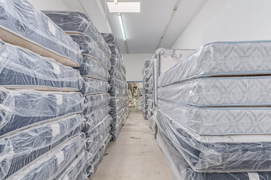 More Photos Of 6016 N 57th Ave, Glendale Warehouse For Sale