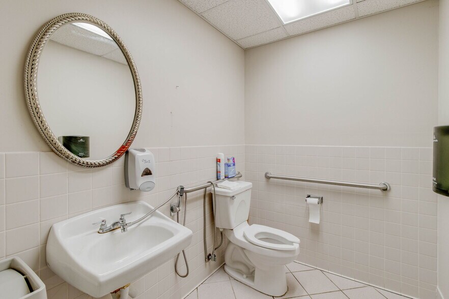 More Photos Of 304 S Main St, Ada Freestanding For Sale