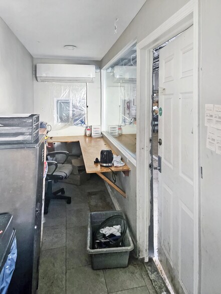 More Photos Of 1710 Pacific St, Brooklyn Warehouse For Sale